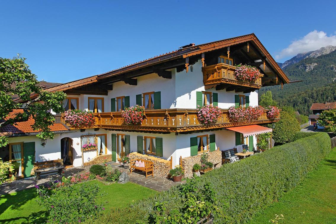 Ferienwohnungen Arnspitz Krün Exteriör bild